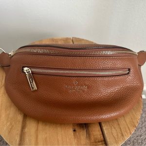 🤎Kate Spade Leila Belt Bag